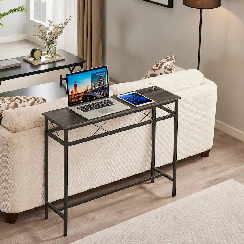 Console rectangulaire industrielle en bois avec prises secteur et ports de charge USB